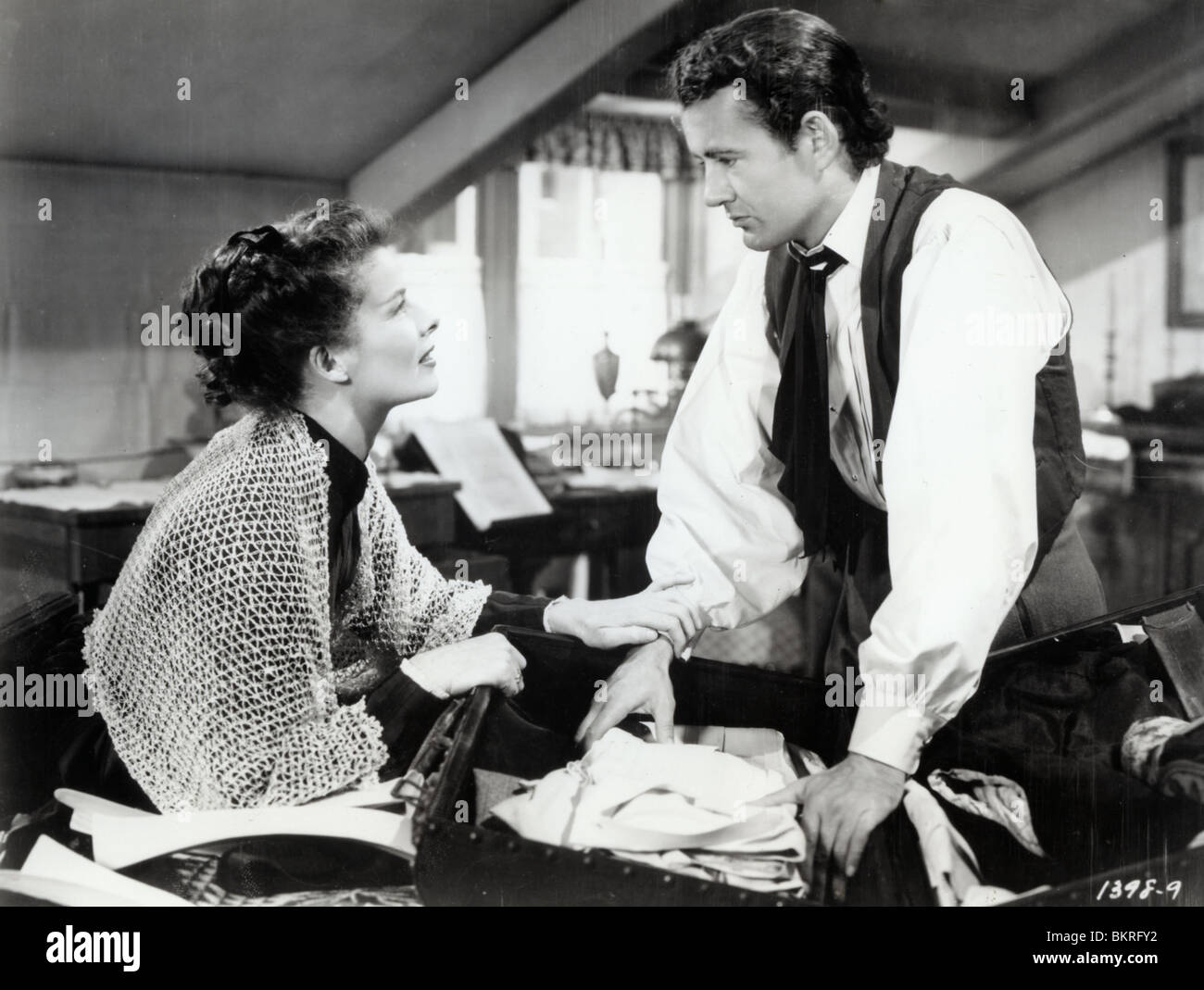 SONG OF LOVE (1947) KATHERINE HEPBURN, ROBERT WALKER CLARENCE BROWN (DIR) 002 Stock Photo