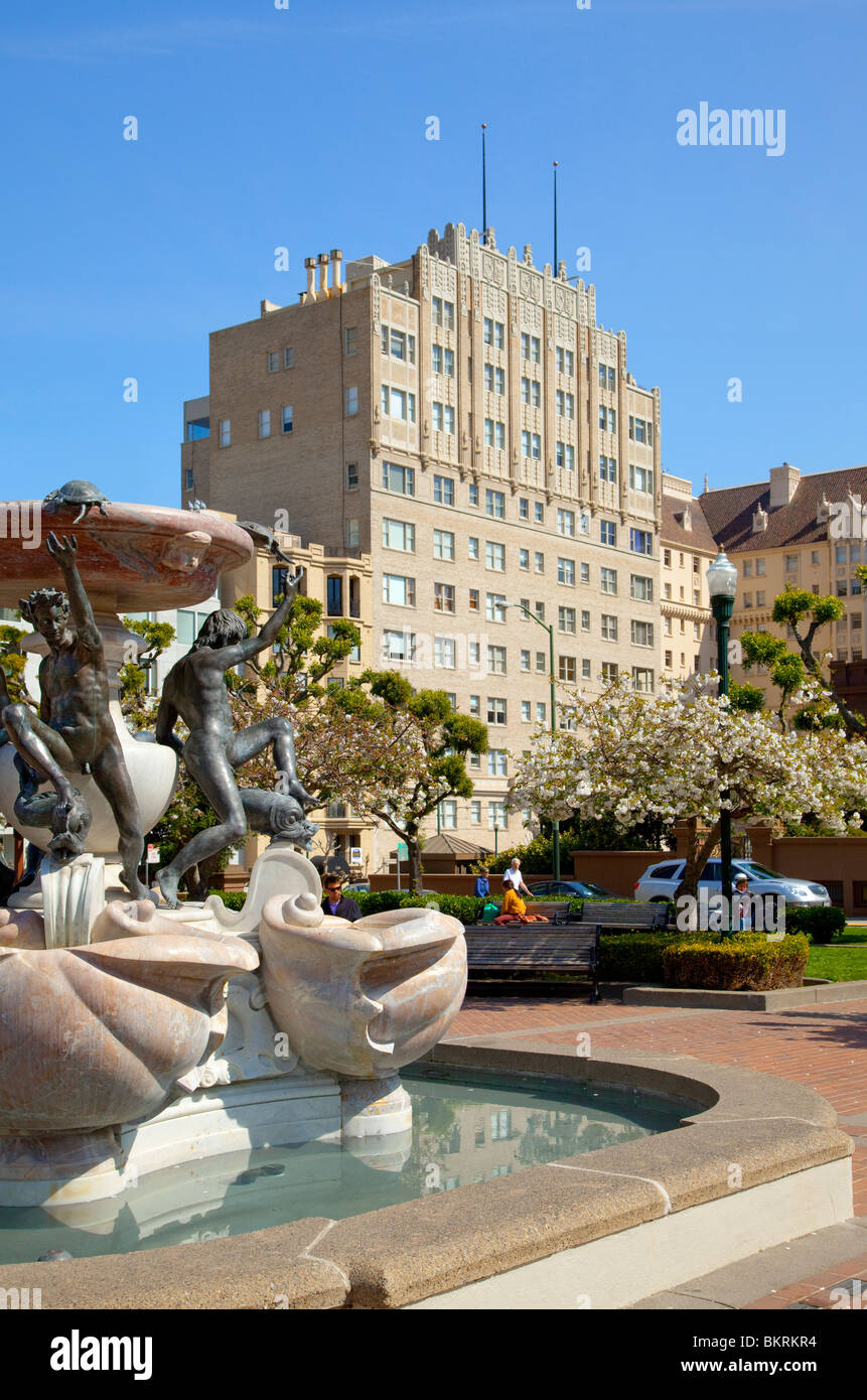 The Flood Fountain in Huntington Park, Nob Hill, San Francisco, CA, Stock Photo