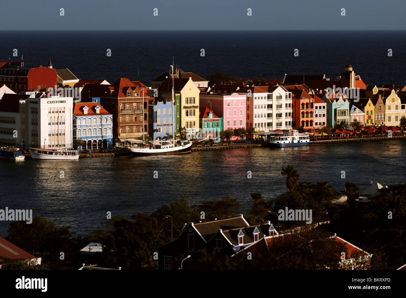 Curacao, Willemstad, elevated view the waterfront houses of Punda on the Handelskade, facing the Sint Annabaai Stock Photo