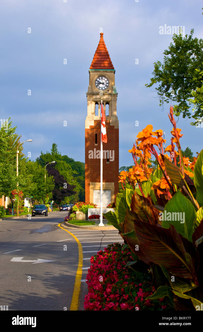 Town Clock and  Cenotaph, Niagara-on-the-Lake, ON.Canada Stock Photo