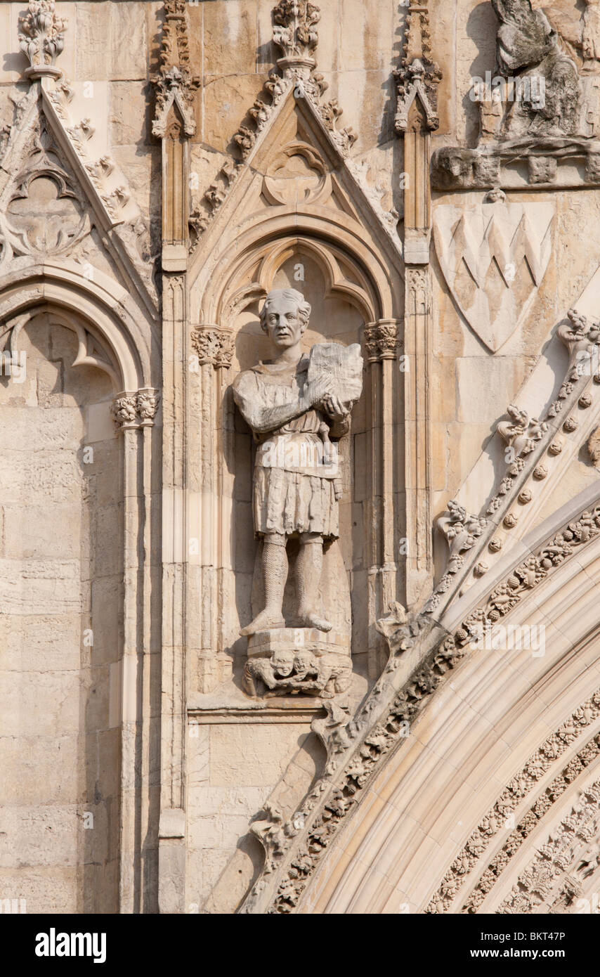 Details of sculptures above the west door of York Minster Stock Photo