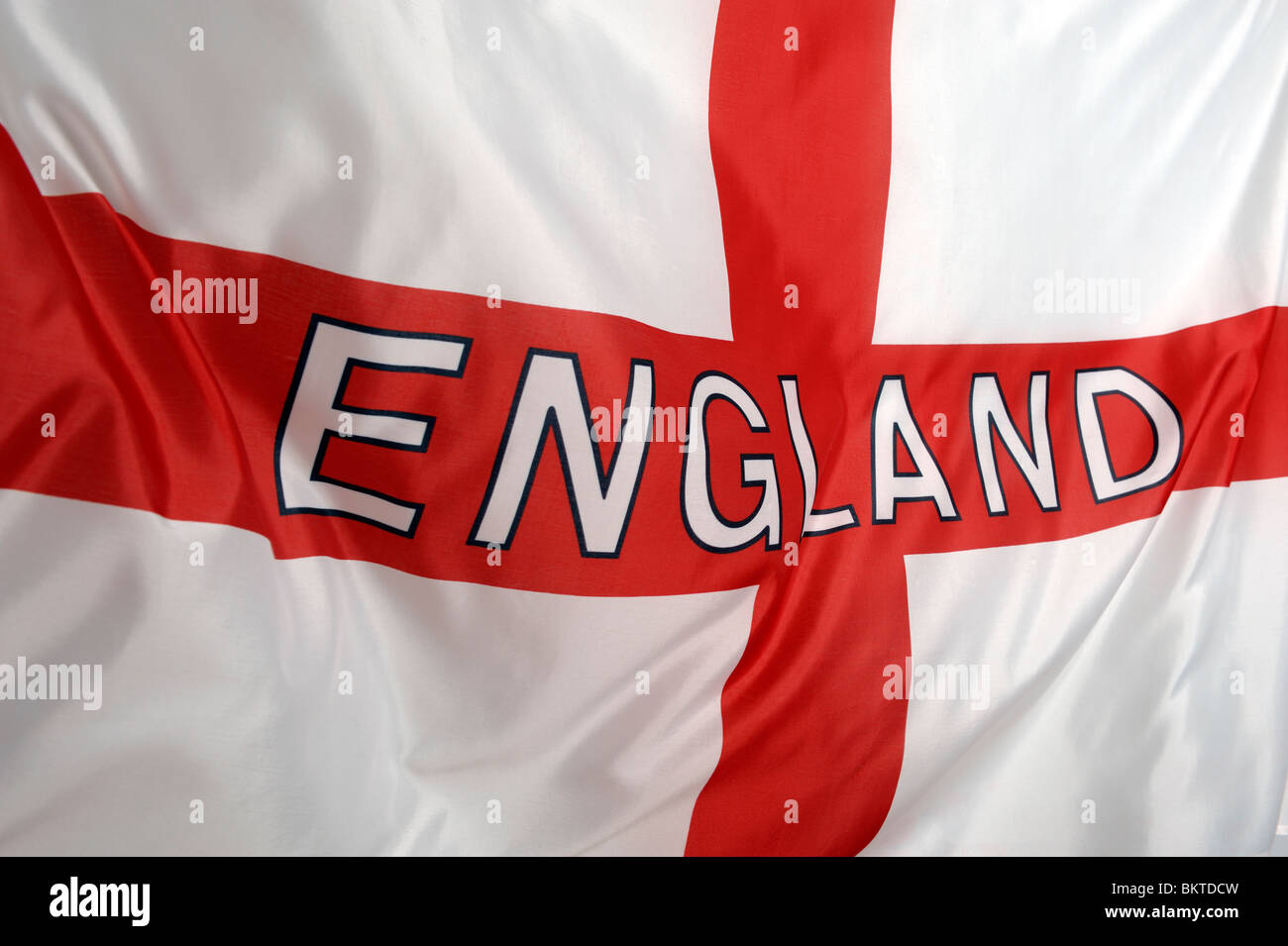 England flag hi-res stock photography and images - Alamy