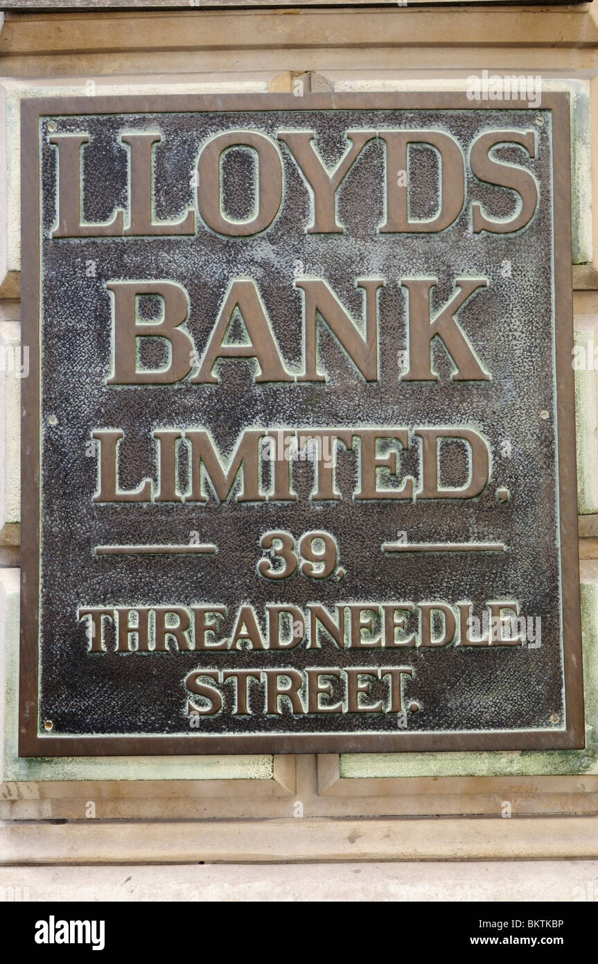 Lloyds Bank Limited 39 Threadneedle Street Sign London England