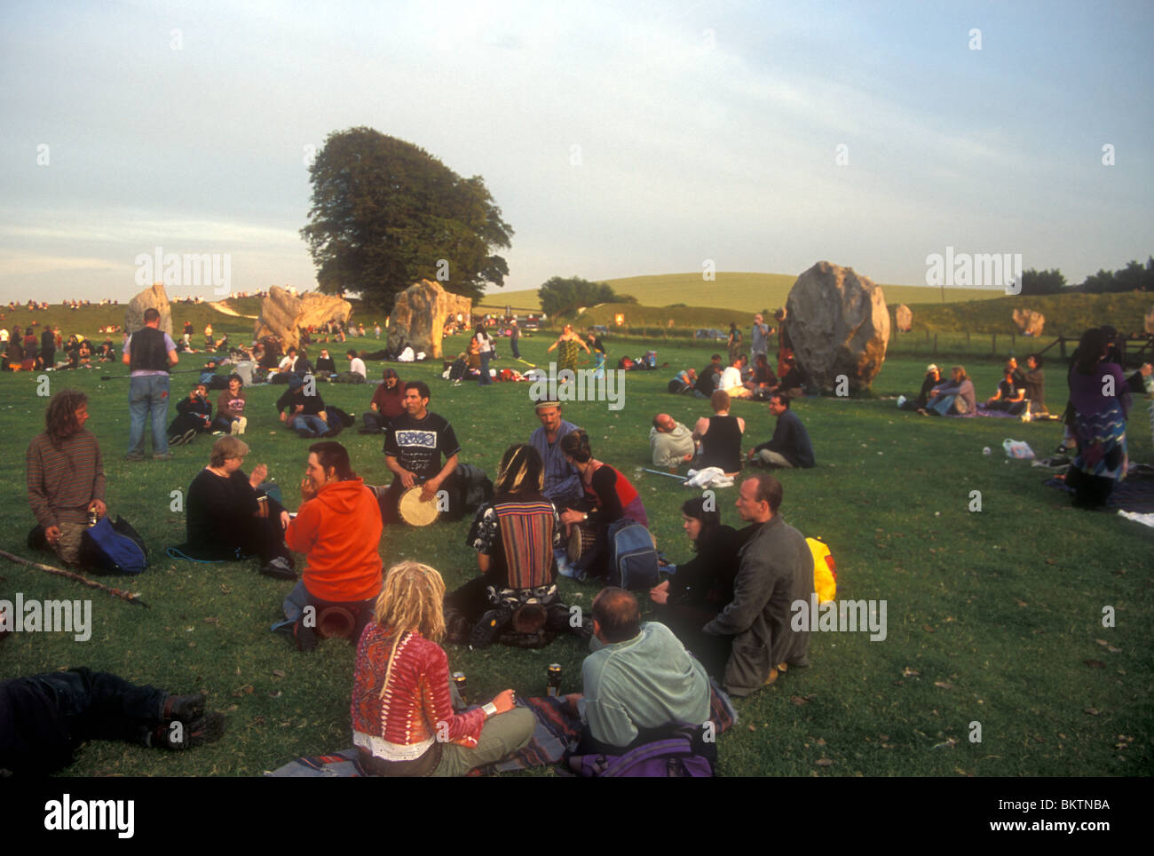 Summer solstice avebury drum hires stock photography and images Alamy