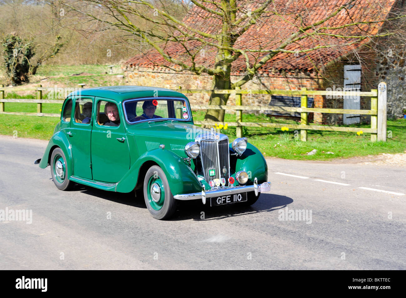 ON THE OPEN ROAD. MG YB CLASSIC CAR Stock Photo Alamy