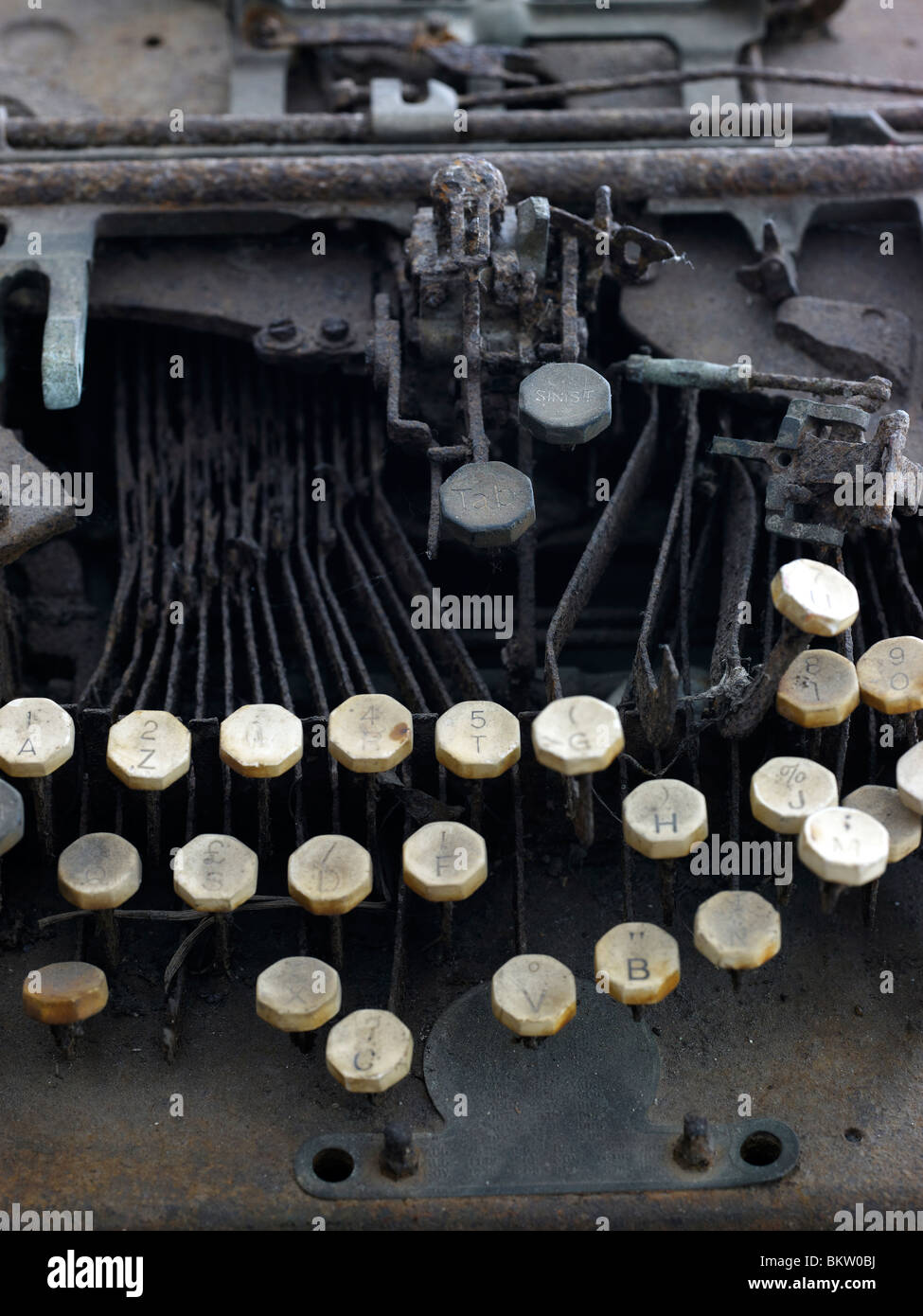Damaged typewriter hires stock photography and images Alamy