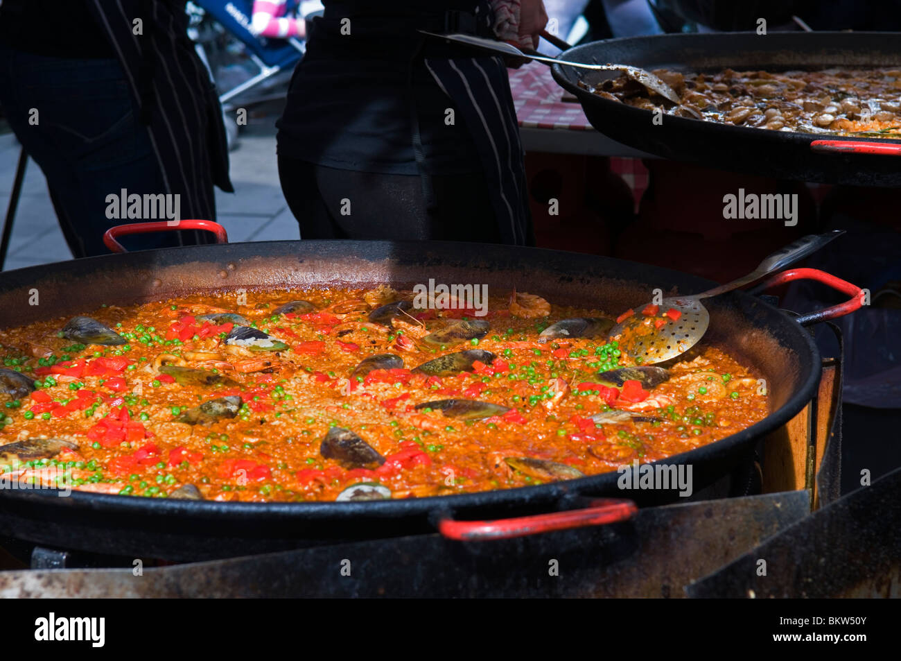 Paella food stall, Portobello Road Market Notting Hill West London England UK Stock Photo Alamy