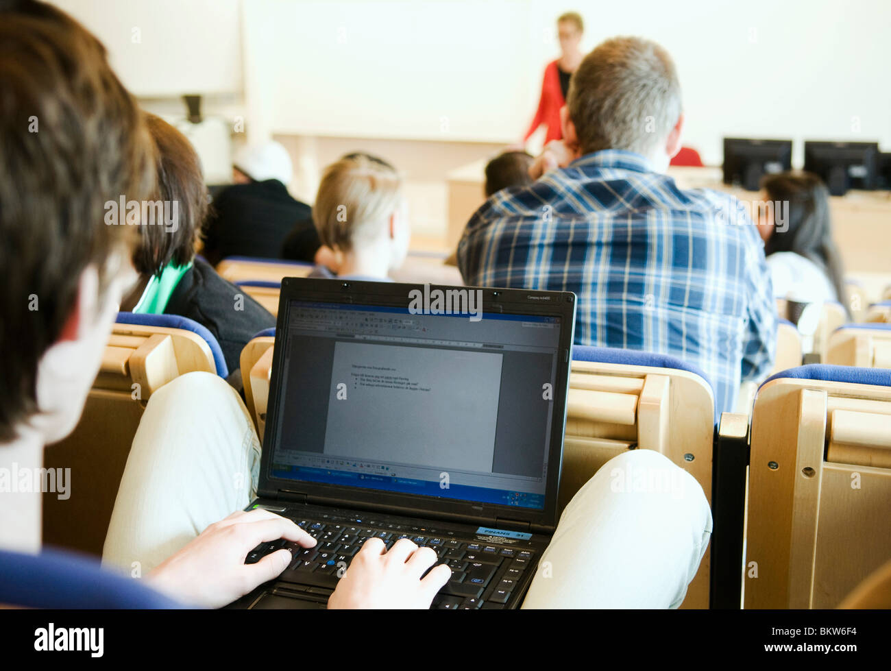 Computer class hi-res stock photography and images - Alamy