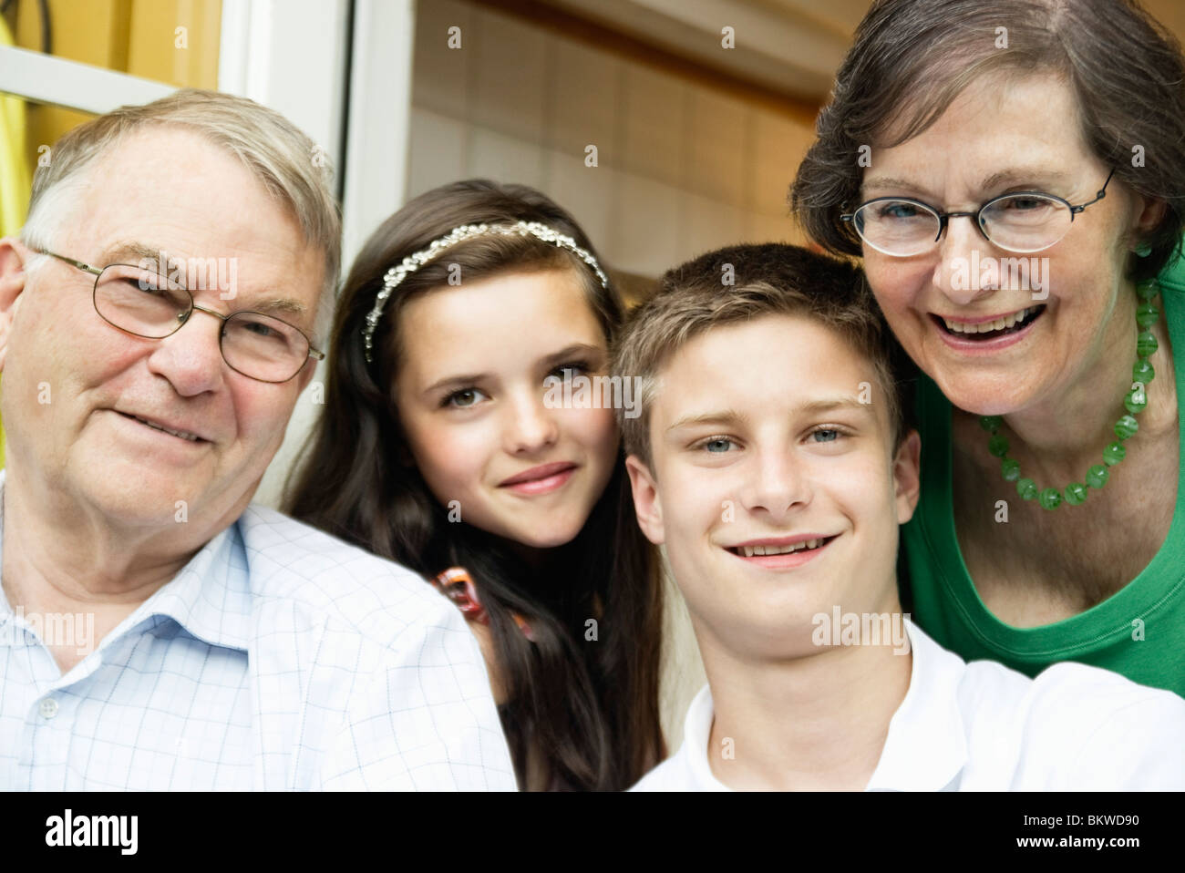 Grandparents and grandchildren Stock Photo - Alamy