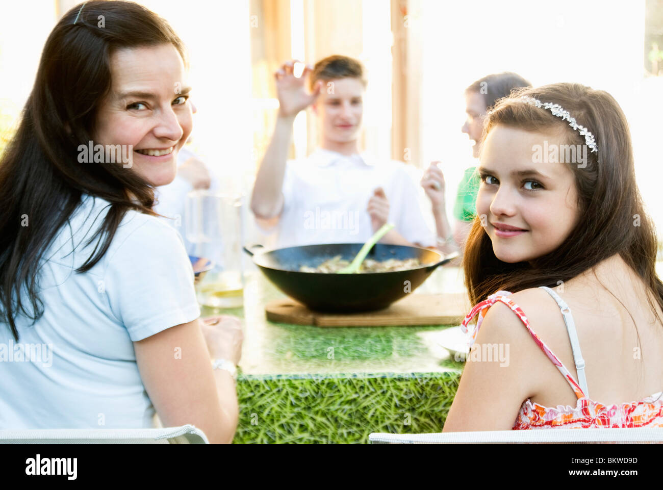 4 guys dinner hi-res stock photography and images - Alamy