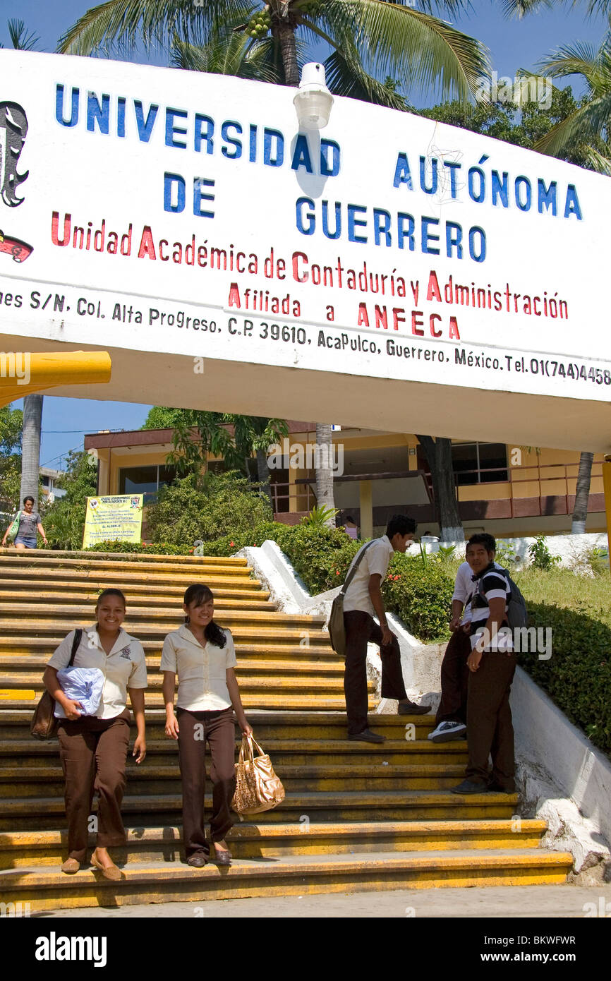 Mexican college students on the campus of Universidad Autonoma de Guerro located in Acapulco, Guerrero, Mexico. Stock Photo