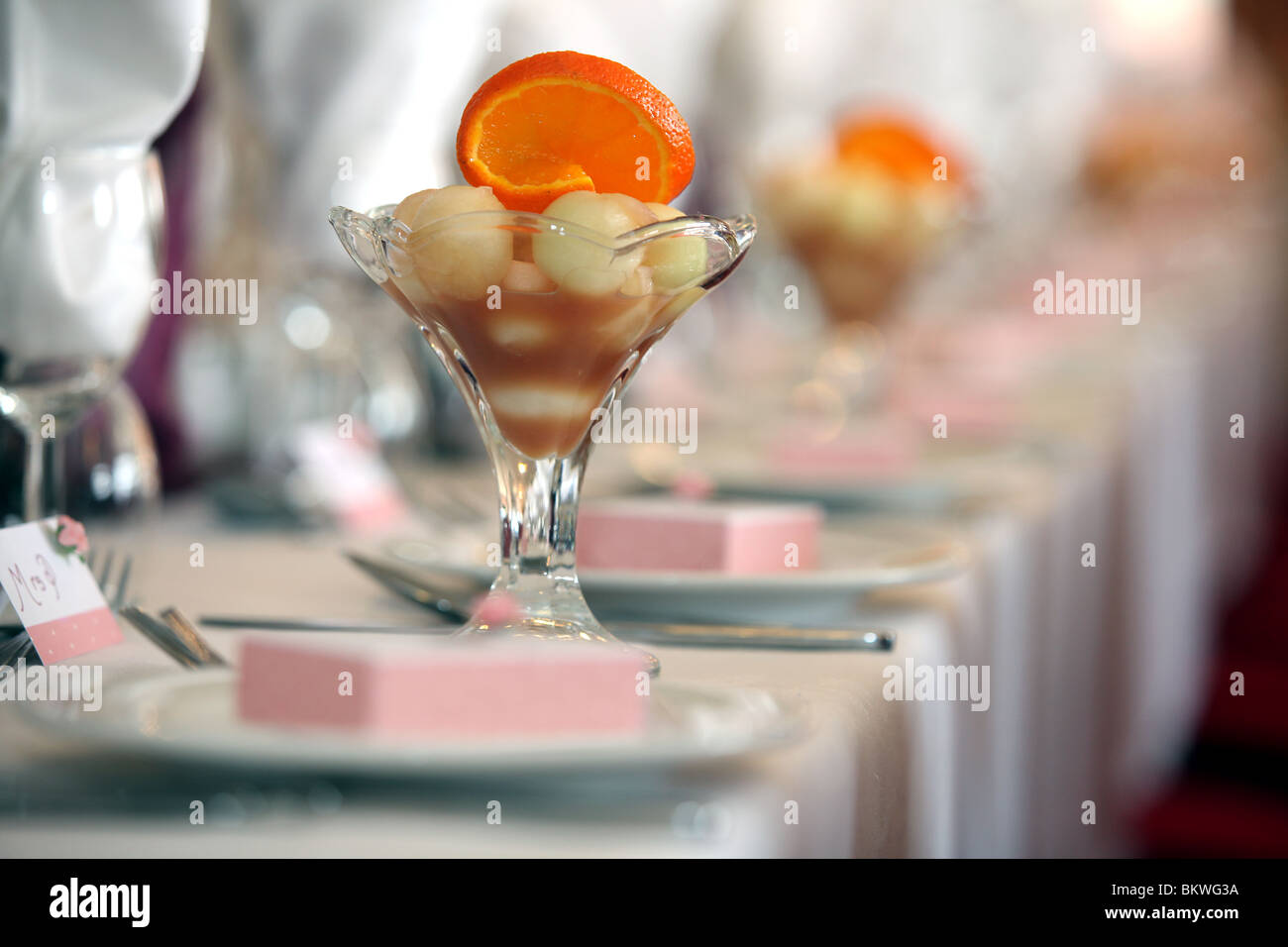 Pic by Mark Passmore/ www.markpassmore.com. 24/04/2010. Detail pic of a wedding breakfast setting. Stock Photo