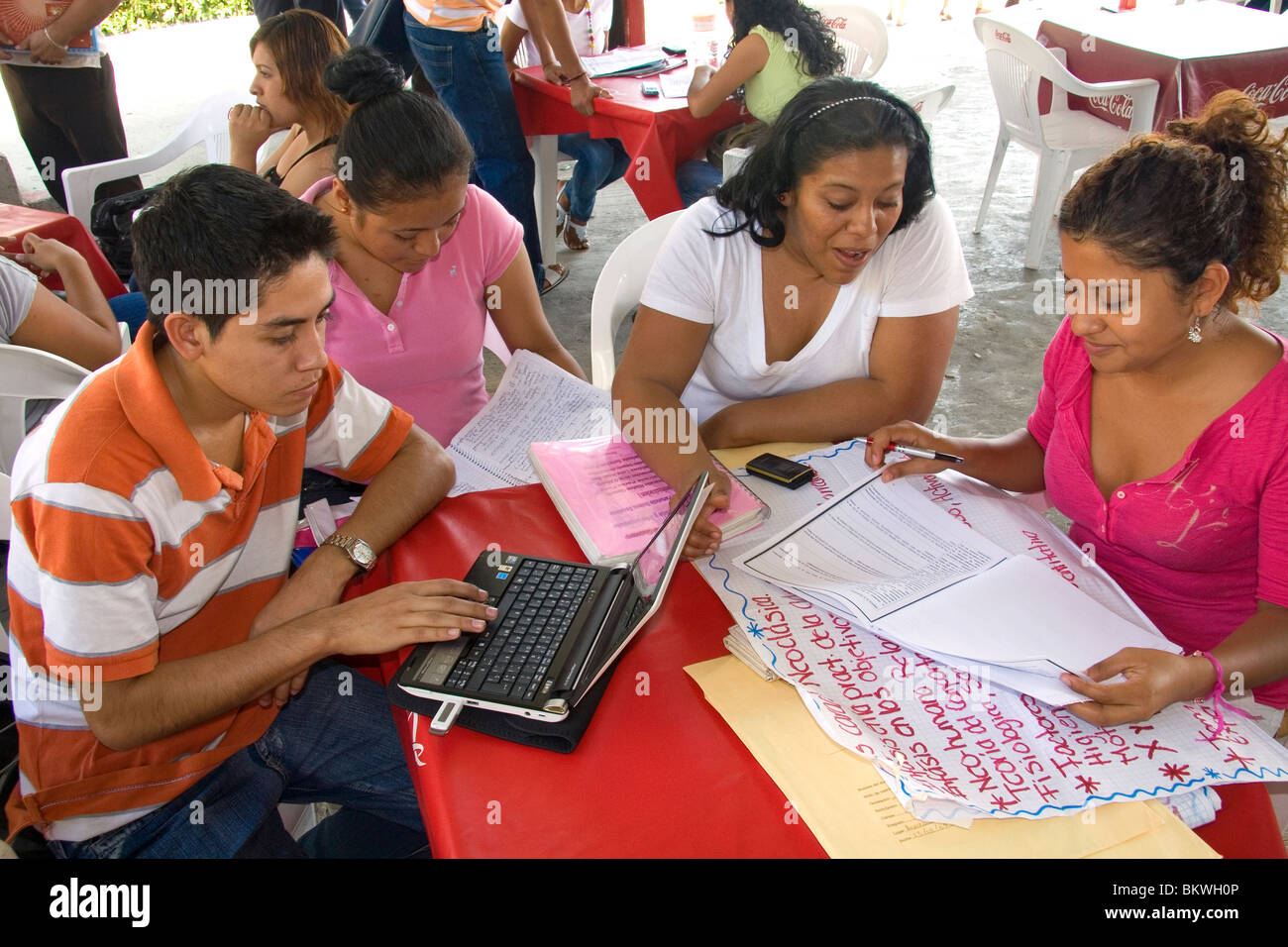 Mexican college students study together on the campus of Universidad Autonoma de Guerro located in Acapulco, Guerrero, Mexico. Stock Photo