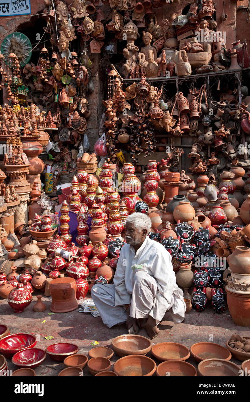 Clay pottery india hires stock photography and images Alamy
