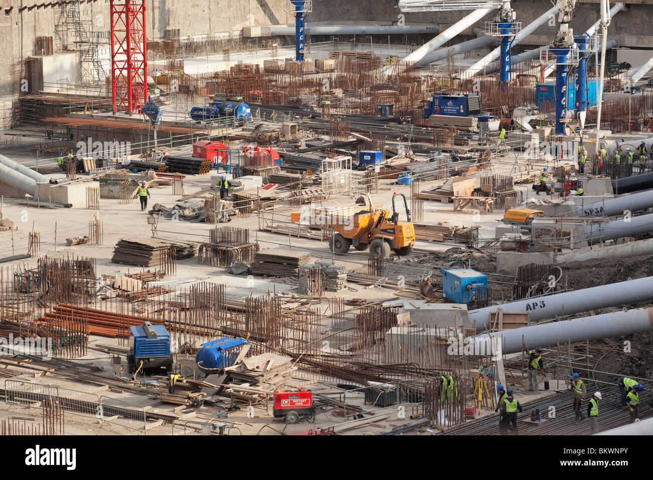 Canary Wharf Riverside South Development Stock Photo Alamy