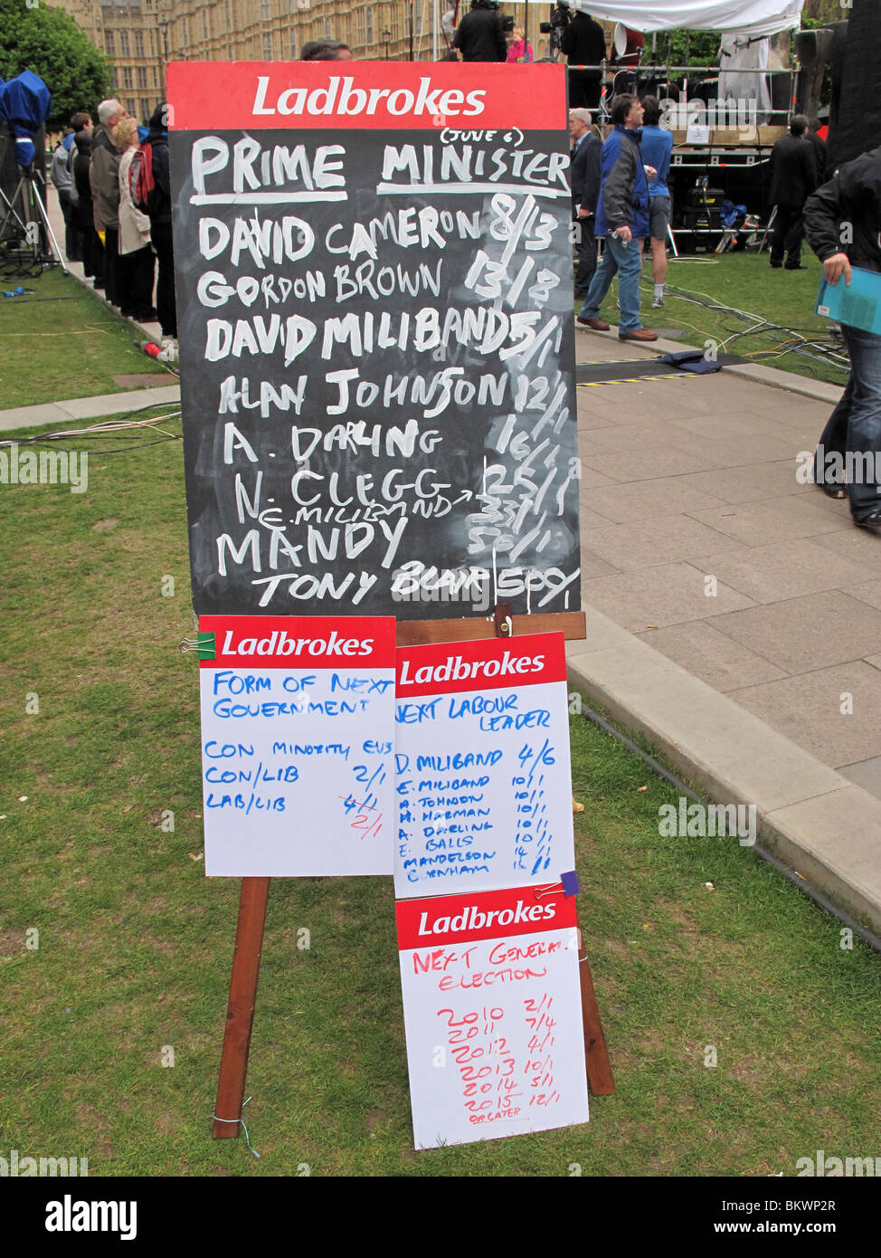 Ladbrokes bets betting odds General Election 2010 Hung Parliament Media Coverage Stock Photo