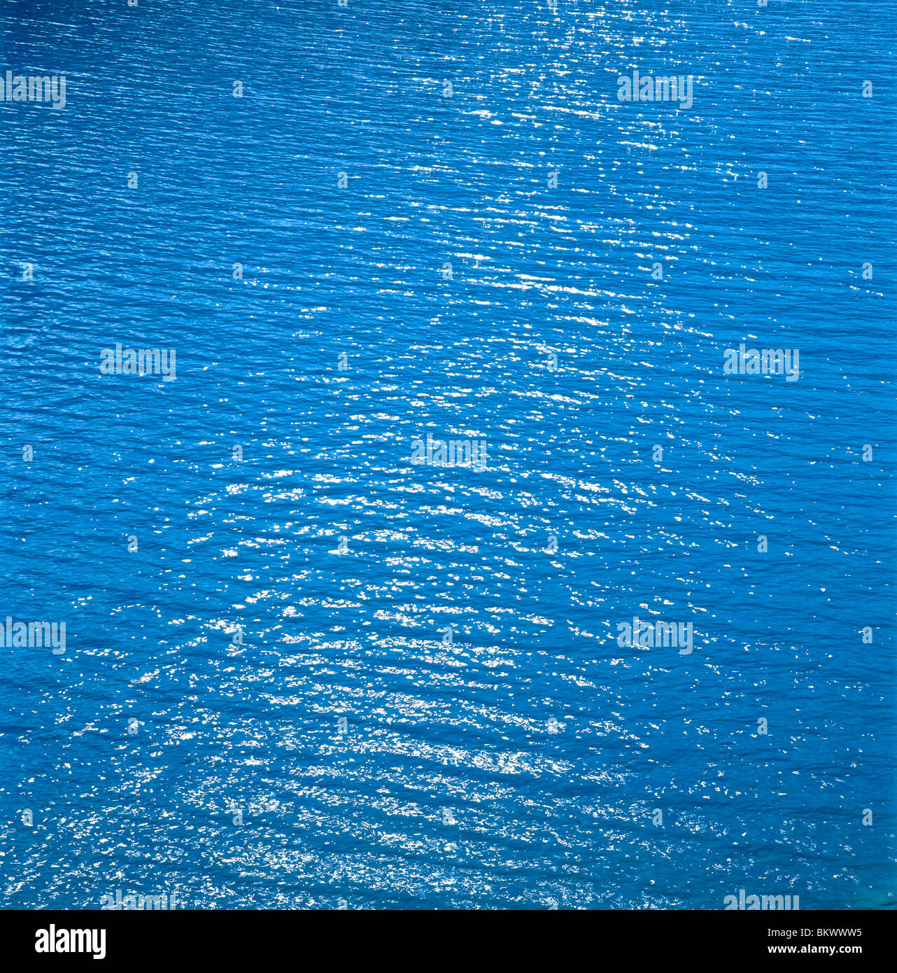 Aquamarine waters of Moraine Lake, Banff National Park, Rocky Mountains, Alberta, Canada Stock Photo