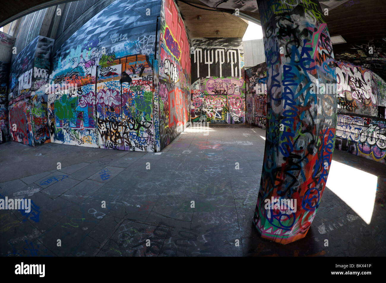 Legal graffiti wall art hires stock photography and images Alamy