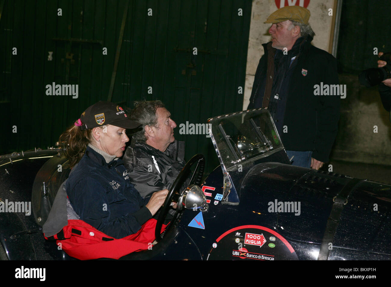 1000 miles hires stock photography and images Alamy