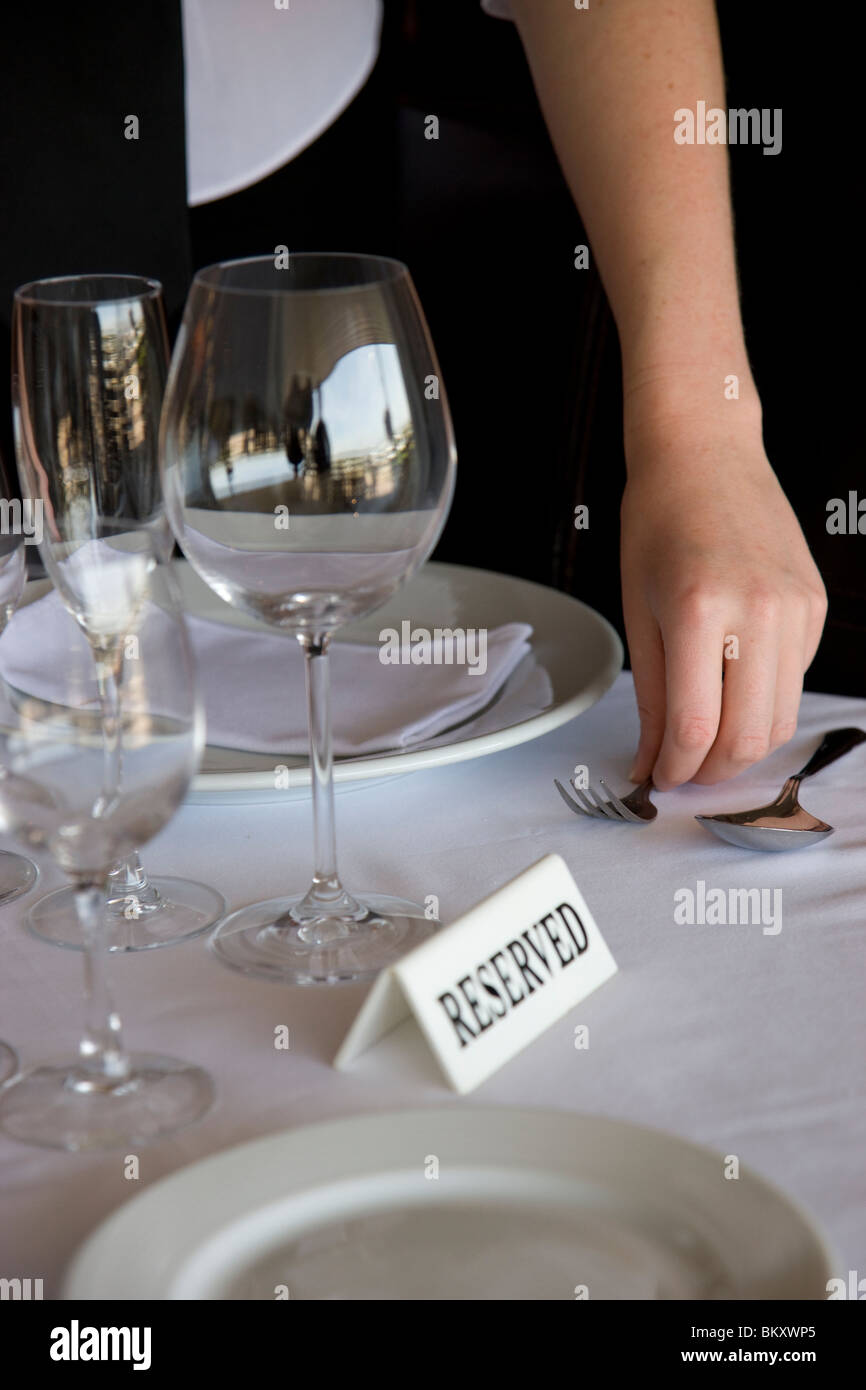Table service only sign hires stock photography and images Alamy