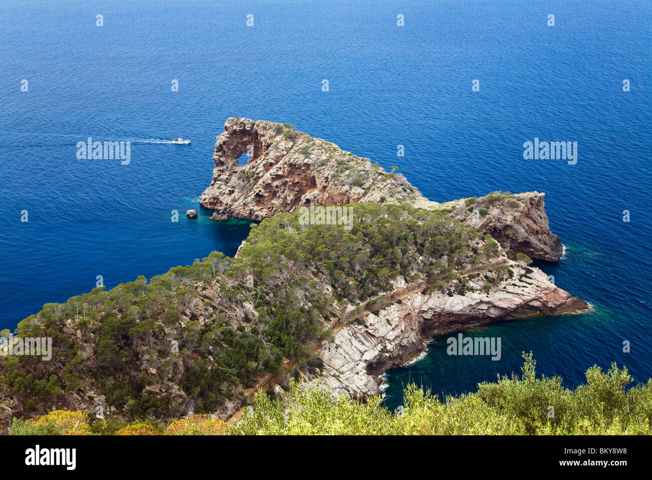 View at ocean and rocky coast, Punta de Sa Foradada, Northwest Coast, Mallorca, Balearic Islands, Mediterranean Sea, Spain, Euro Stock Photo