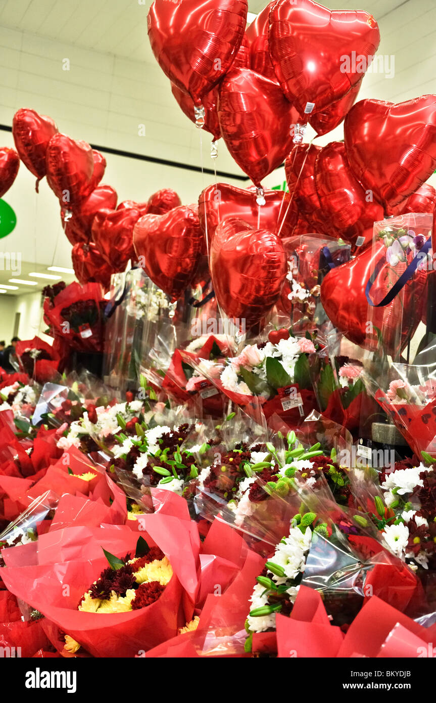 Valentines Store Display Stock Photo Alamy