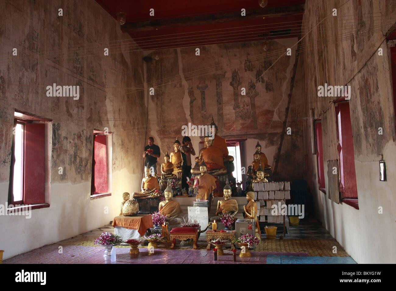 Buddhist Prayer Hall Stock Photos & Buddhist Prayer Hall Stock Images