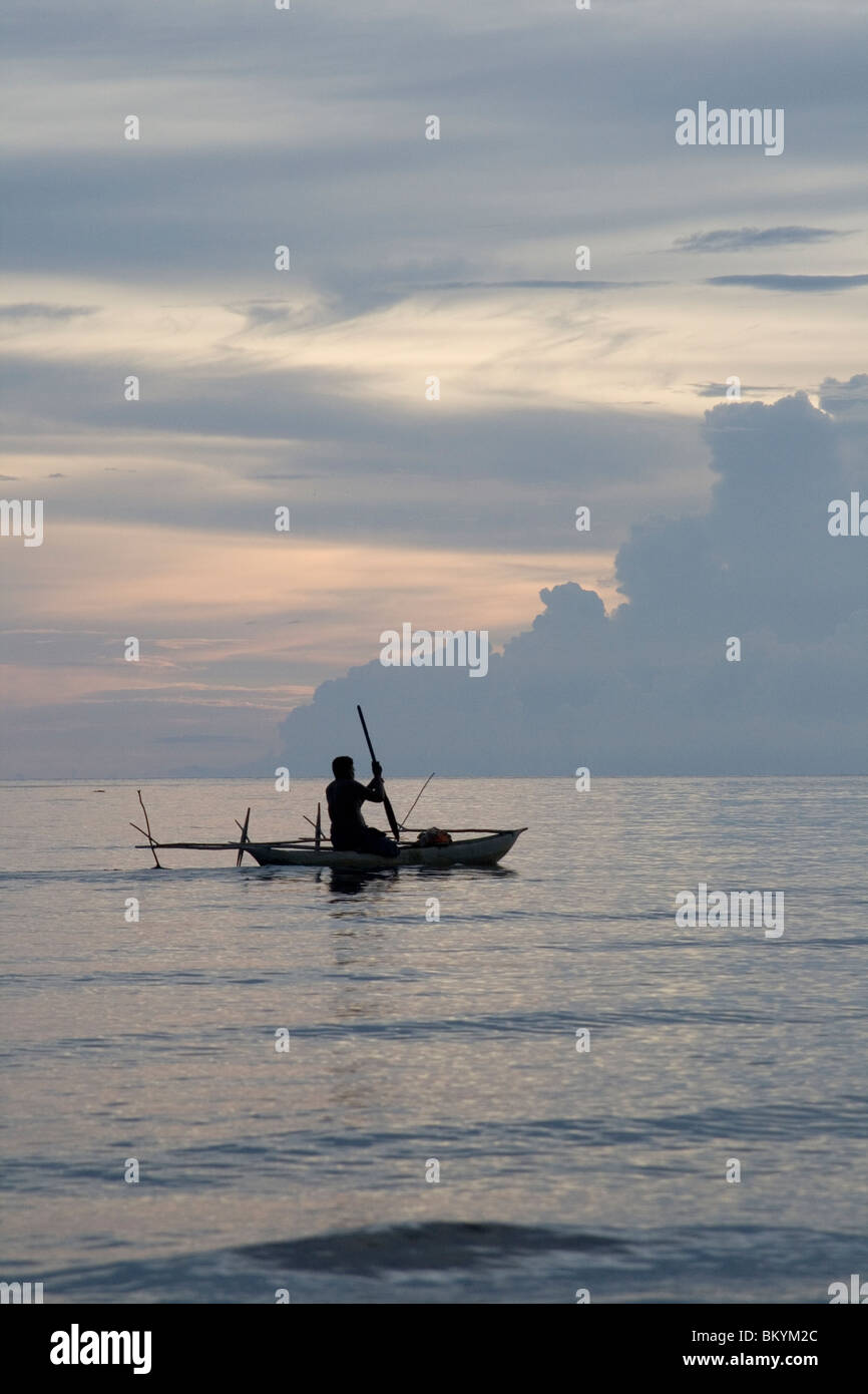 Fisherman off the villages of Kontu and Tembin, famous for shark-calling, New Ireland, Papua New Guinea Stock Photo