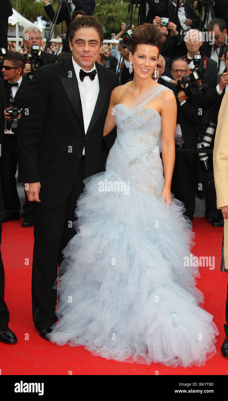 KATE BECKINSALE ROBIN HOOD PREMIERE CANNES FILM FESTIVAL 2010 PALAIS