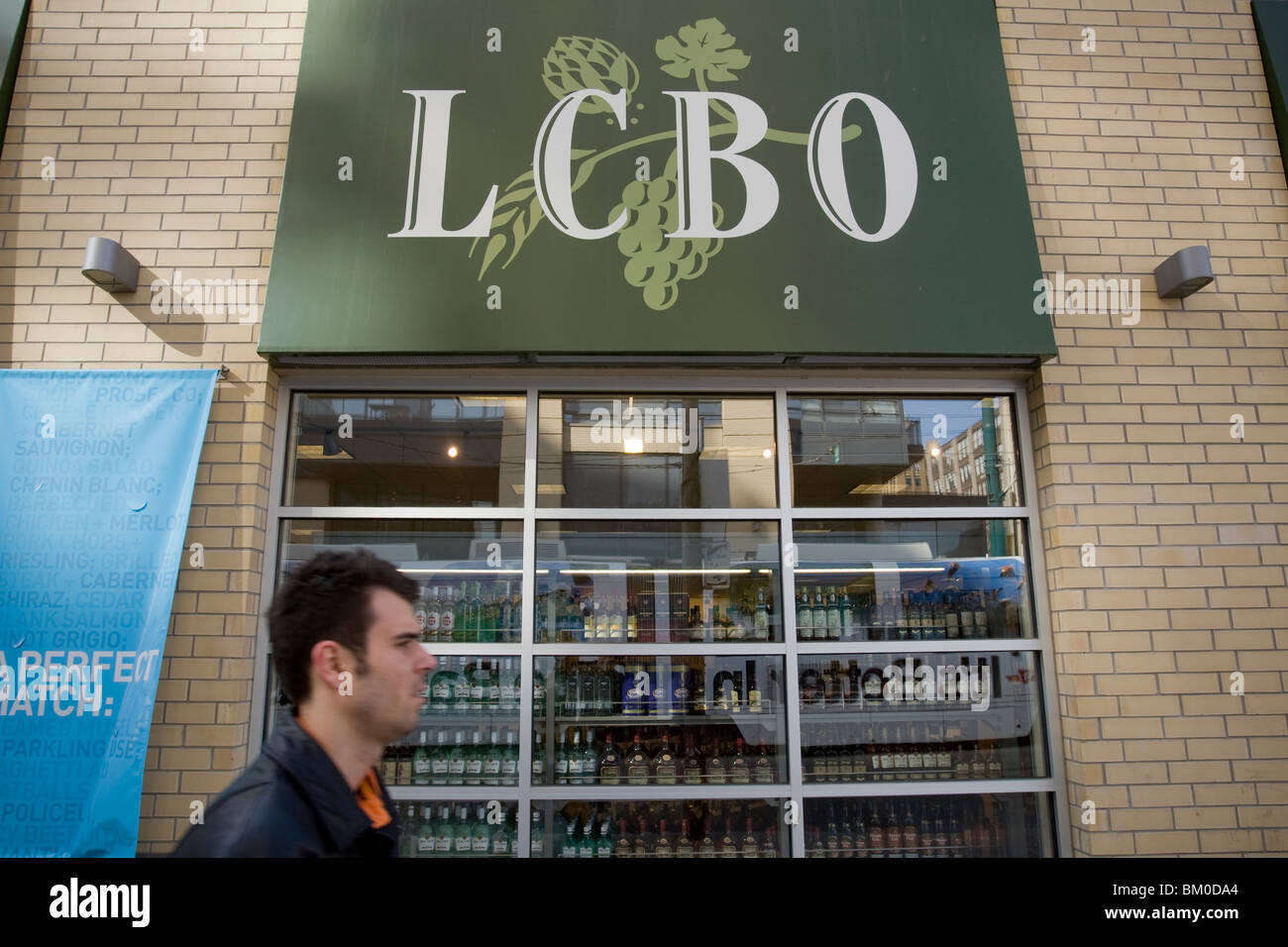 Lcbo toronto hires stock photography and images Alamy