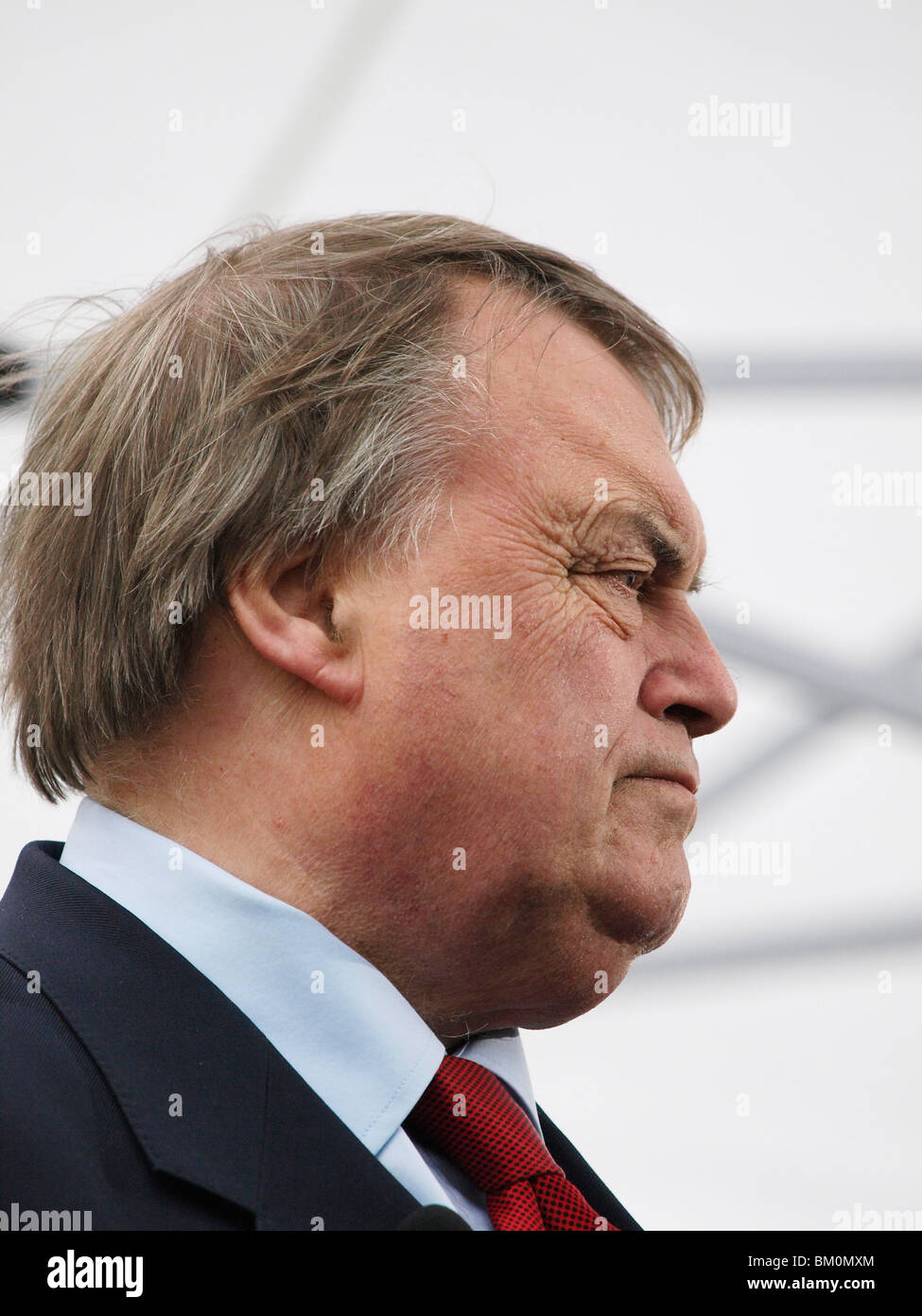 John Prescott former Labour Deputy Prime Minister speaking to the media on College Green outside Parliament on 11th May 2010. Stock Photo