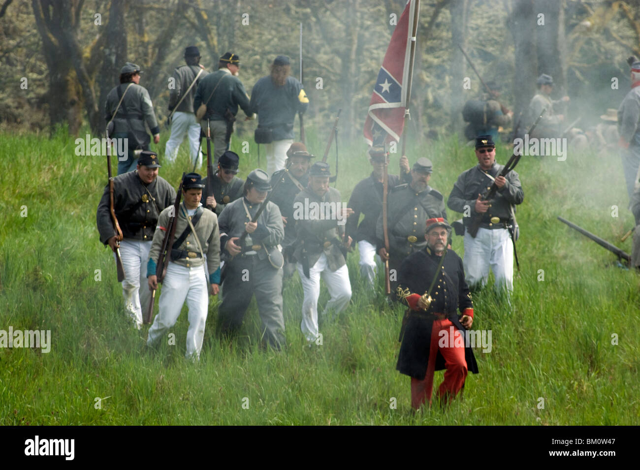 Civil war soldiers marching hi-res stock photography and images - Alamy