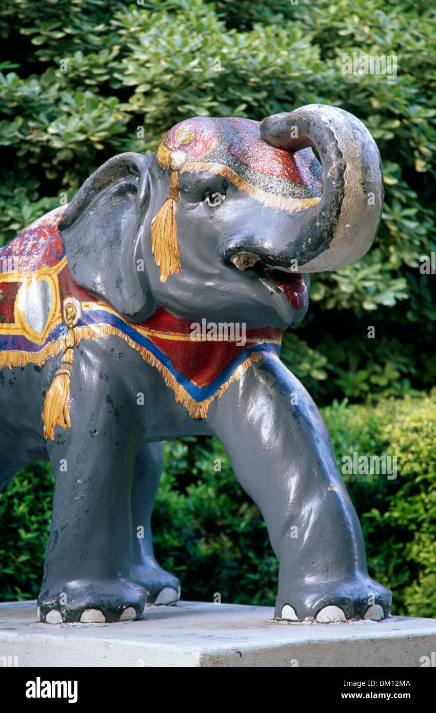 Statue of an elephant, Hertzberg Circus Museum, San Antonio, Texas, USA