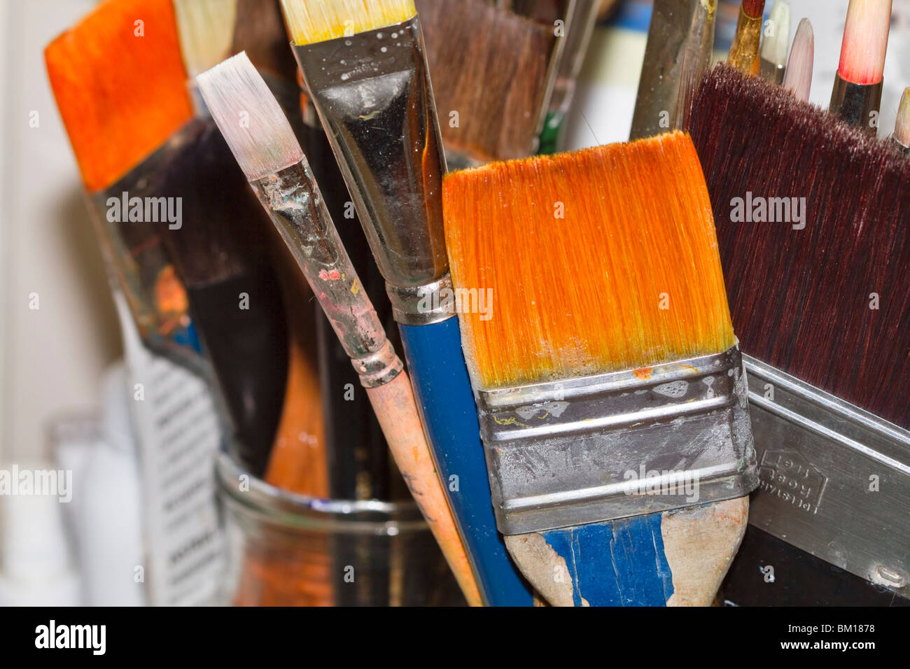 Artist paint brush hi-res stock photography and images - Alamy