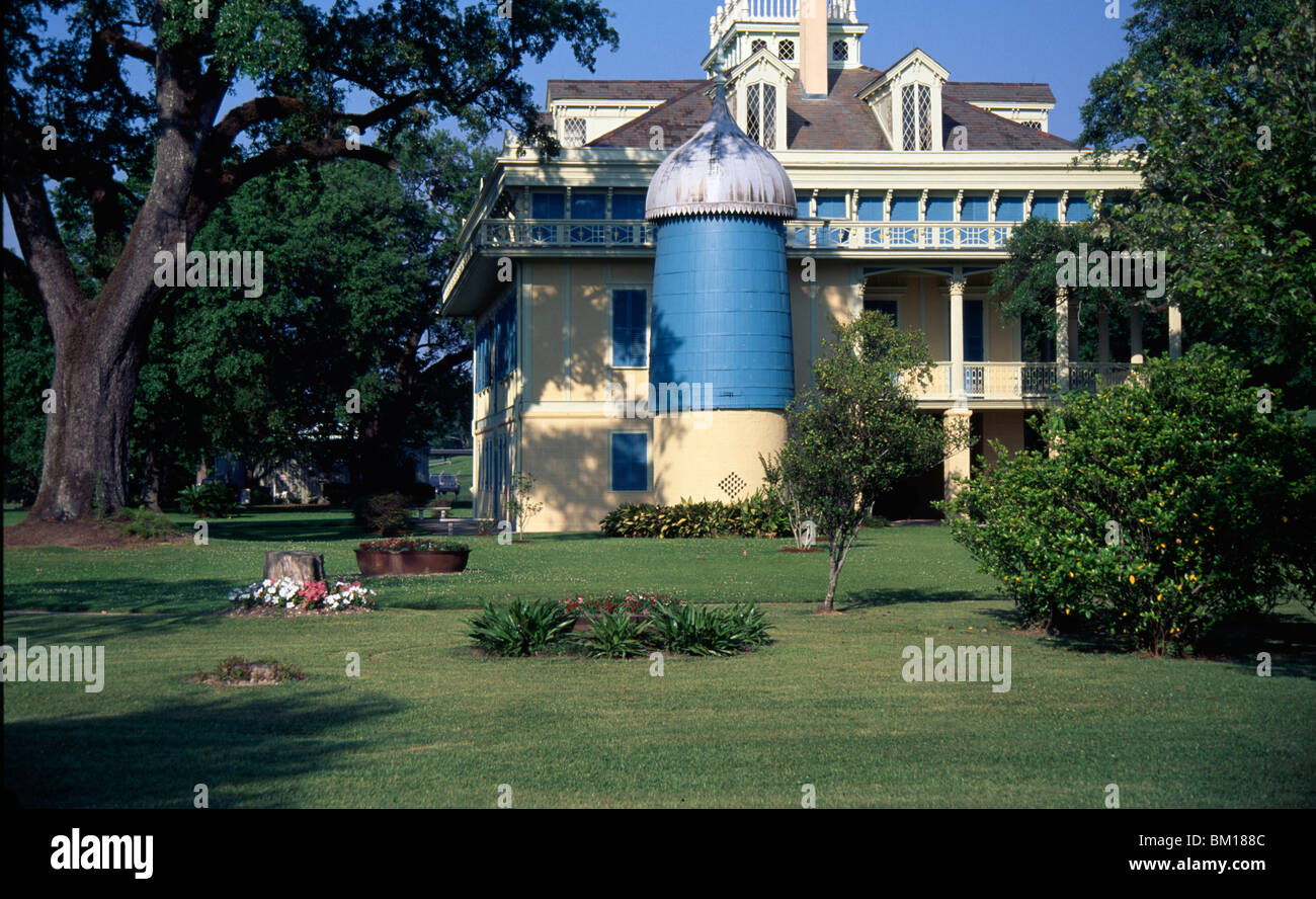 Facade of a plantation house, San Francisco Plantation, Garyville
