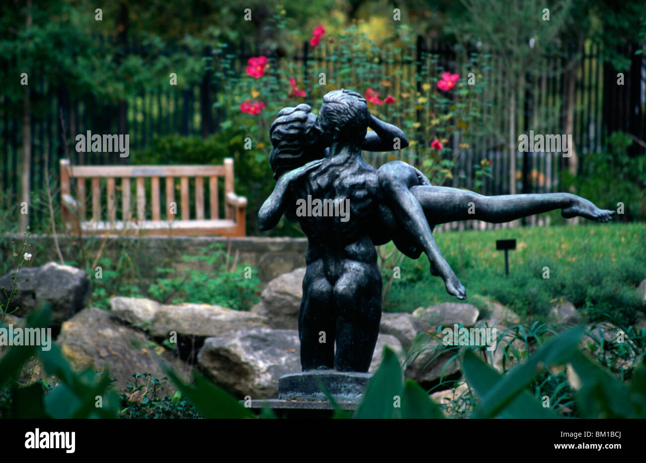 umlauf sculpture garden austin concert