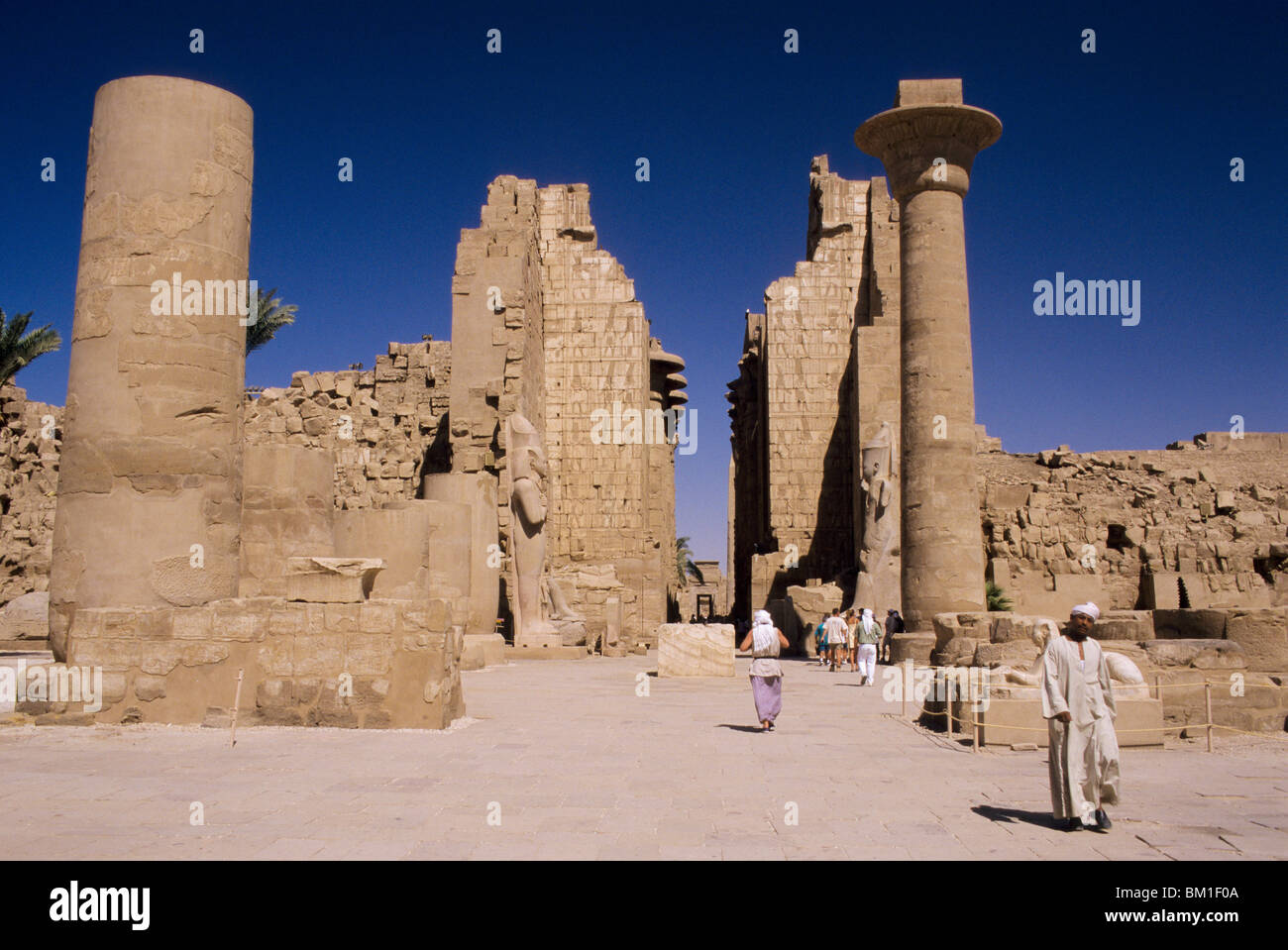 Karnak archaeological view hi-res stock photography and images - Alamy