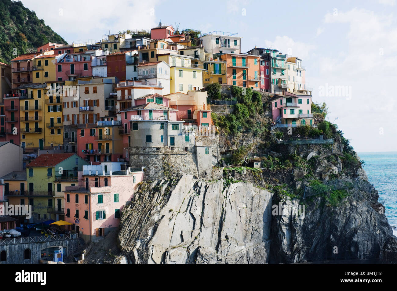 Clifftop village of Manarola, Cinque Terre, UNESCO World Heritage Site, Liguria, Italy, Europe Stock Photo