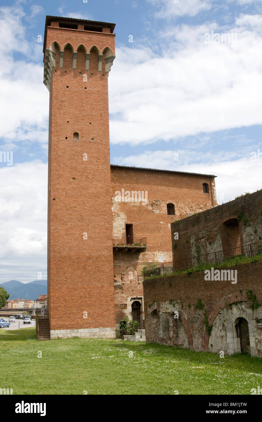 torre guelfa de pisas cittadella pisa italy italian city historic building buildings in fort st maria tower Stock Photo