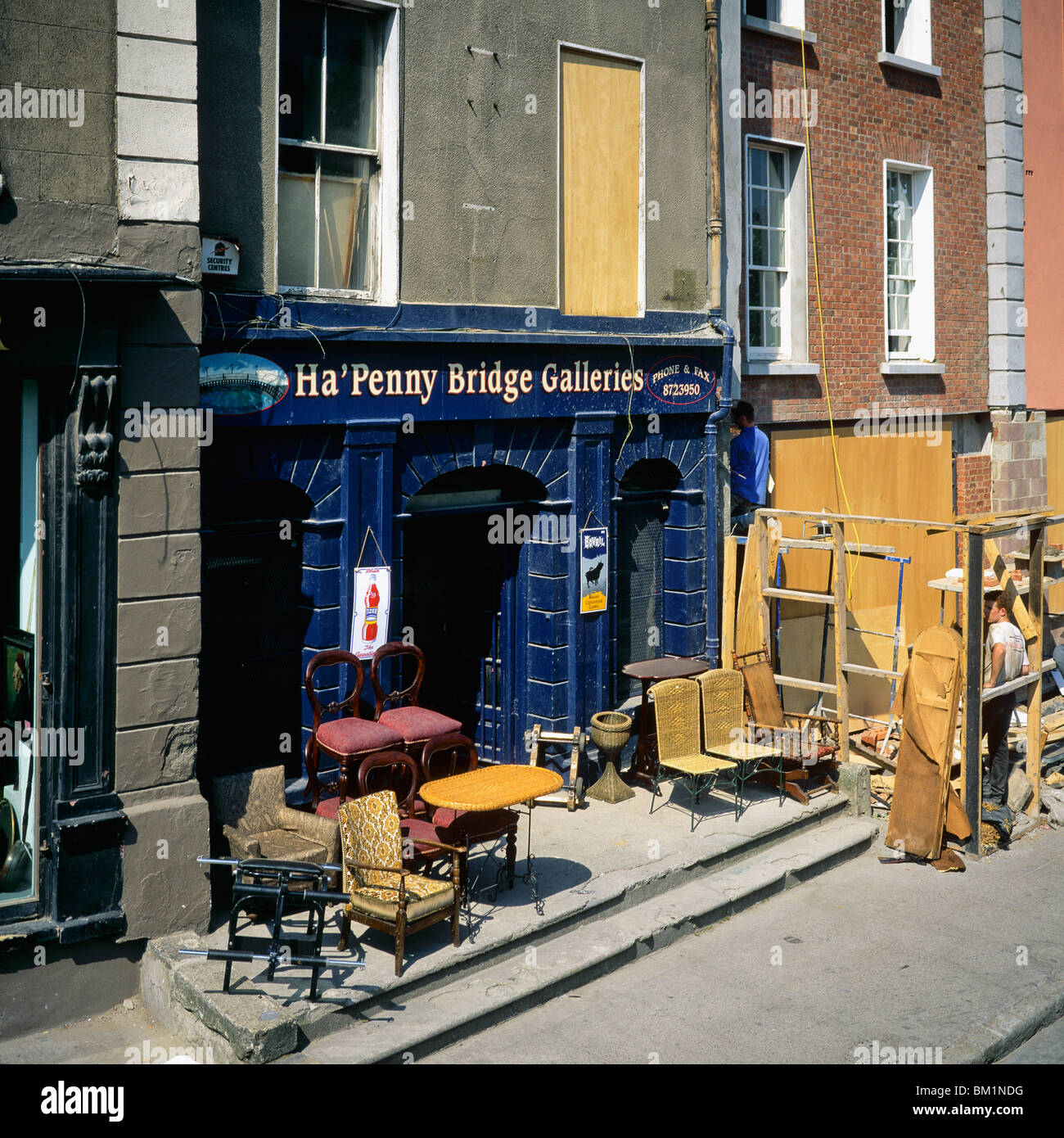 List 98+ Pictures old storefront antiques dublin photos Excellent