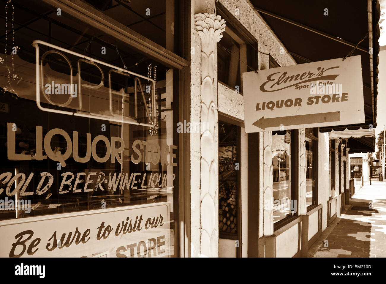 Ybor City, FL - July 2009 - Elmer's Sports Cafe and Liquor Store in the historic district of Ybor City in Tampa, Florida Stock Photo