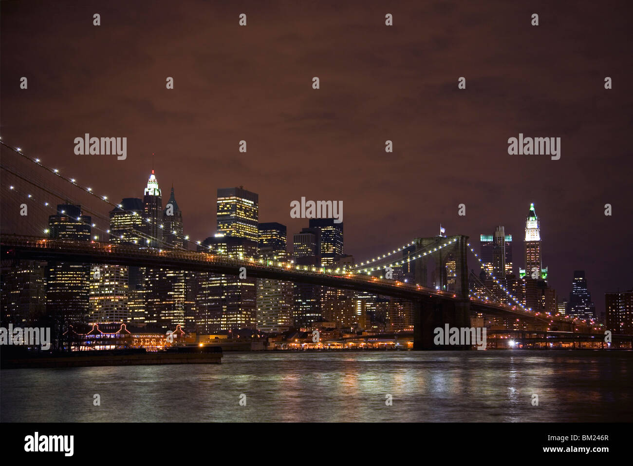 Famous brooklyn bridge night hi-res stock photography and images - Alamy