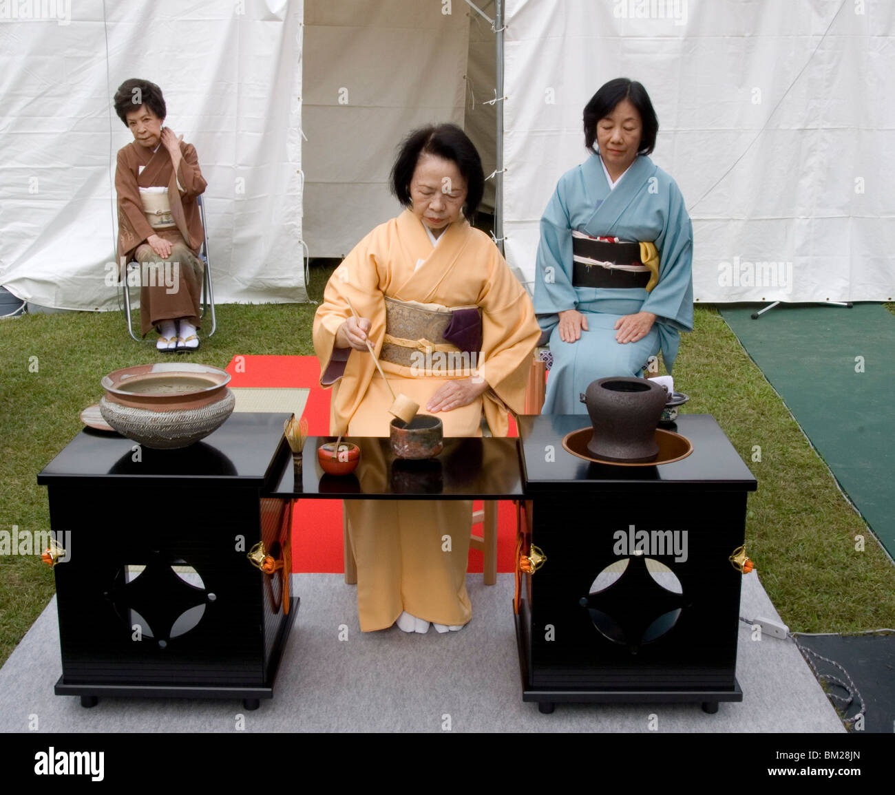 Tokyo Grand Tea Ceremony, Hama Rikyu Gardens, Tokyo, Japan Stock Photo Alamy