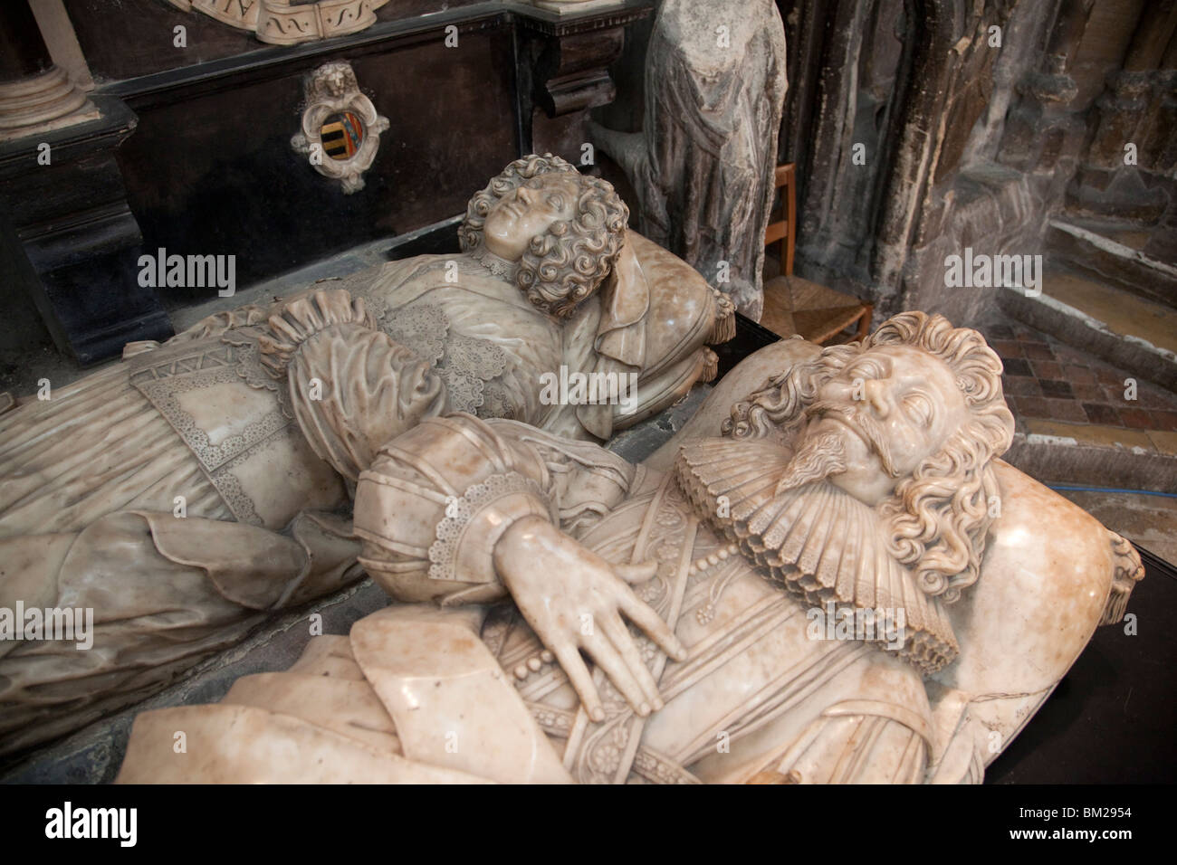 Effigies on tomb of Abraham Blackleech, died 1639, and his wife, Gloucester Cathedral, Gloucestershire, UK Stock Photo