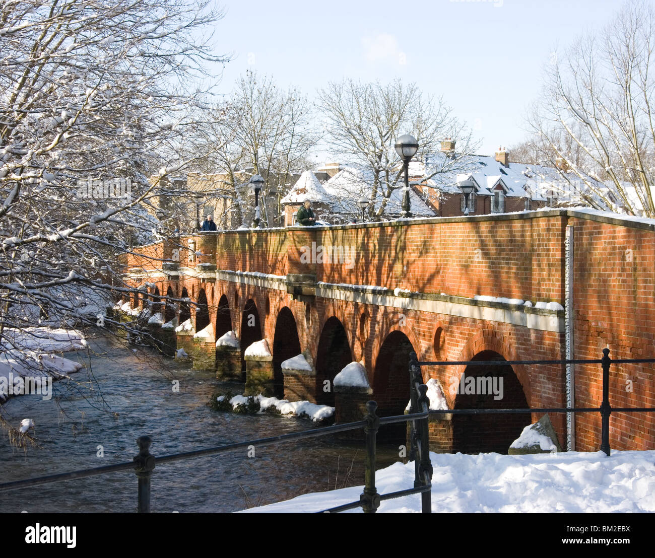 Leatherhead bridge, Surrey, in Winter, with snow Stock Photo Alamy