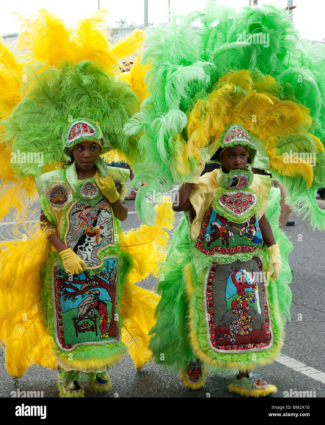 Mardi gras costumes hi res stock photography and images Alamy