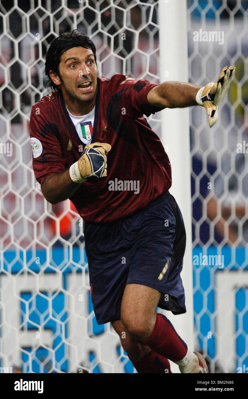 Goalkeeper Gianluigi Buffon of Italy in action during a FIFA World Cup quarterfinal soccer match against Ukraine June 30, 2006. Stock Photo