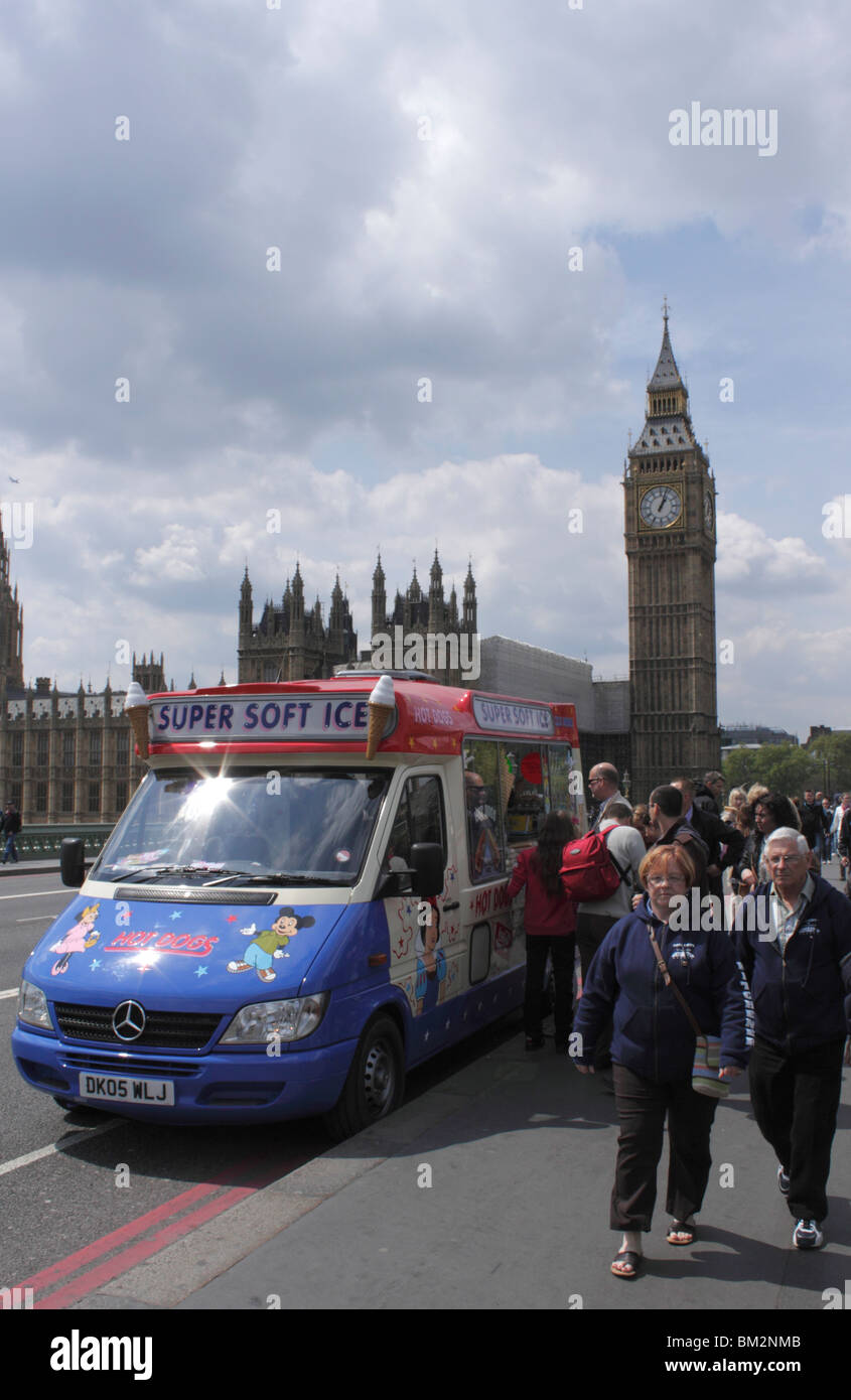 Ice cream van westminster bridge hires stock photography and images