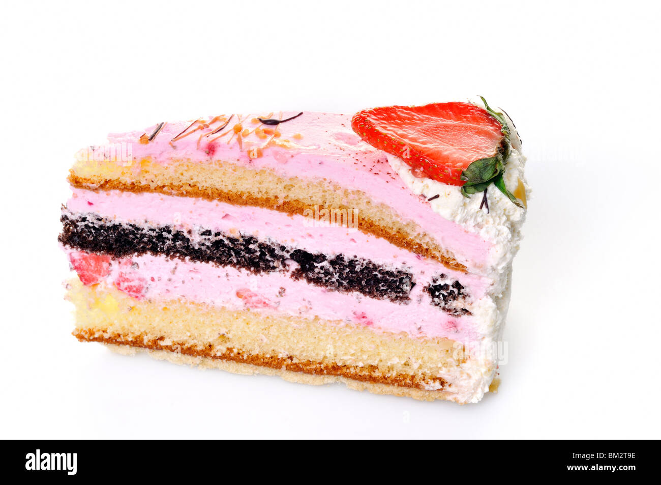 One piece of strawberry cake isolated on white Stock Photo - Alamy