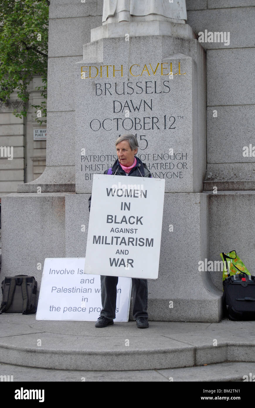 Women in Black against Militarism and War protesters Stock Photo